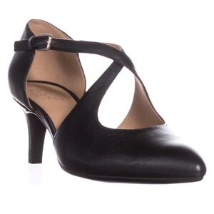 NIB Naturalizer Okira Black Leather Criss Cross Pumps - SHIPS FREE!